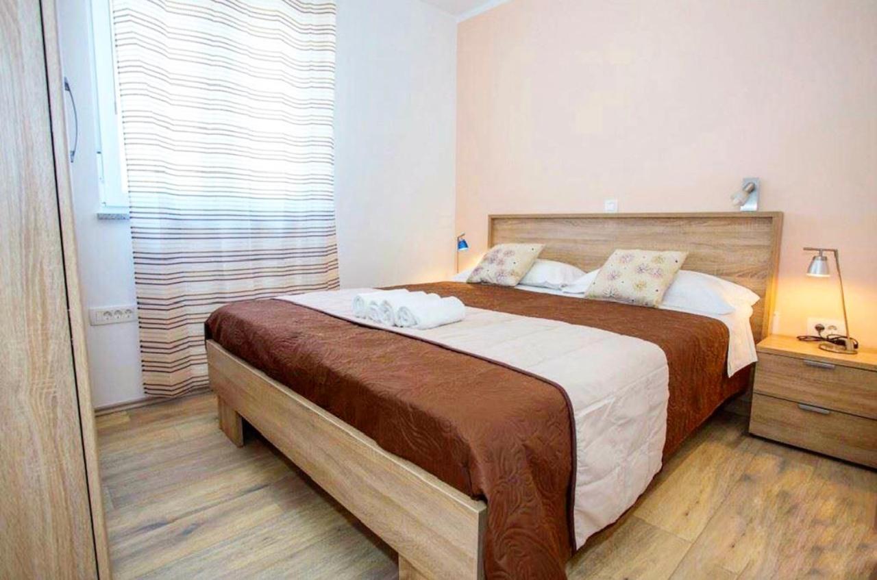 Royal Apartment Пула Экстерьер фото
